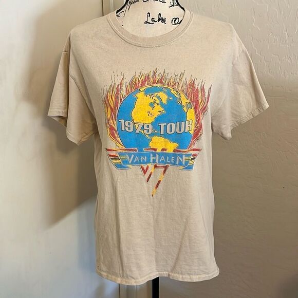 Van Halen Band Musician Tan 1979 Tour Fire Flame Graphic Shirt - Picture 1 of 8